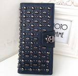 Skull riveted wallet