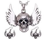 Skull and wings necklace set