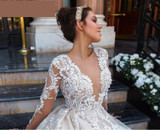 Long Sleeve Luxury Beaded Lace Appliques V-Neck Princess Bride Wedding Gown