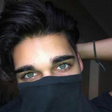 Men's light green (12 months) contact lenses