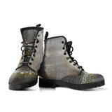 Gloomy Boots