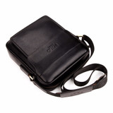 Shoulder bag Shoulder bag