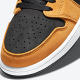 Air Jordan 1 High Zoom CMFT “Black Monarch”