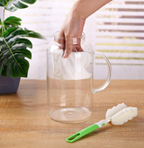 Glass Pitcher, Drip-Free Water Pitcher With Tight Lid and Pretty Brush 75 Ounces