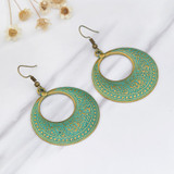 Vintage Fashion Hollow Round