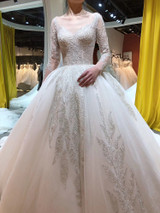onlybridals Vintage shiny wedding long sleeve v-neck lace applique wedding dress