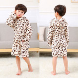 Cartoon Children's Robe Flannel Baby Bathrobe Long Sleeve Hooded Kids Bath Robe Lovely Animal Child Boy Girls Robes Kids Clothes