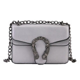 Shoulder Bags Diagonal Leather Lady Handbags Vintage Chains Small Bag