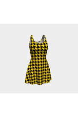 Robe évasée noire et dorée à dents de poule