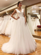 onlybridals A-Line Sexy V Neck Tulle Beach Boho Wedding Dress Backless Top Satin Bridal Gown vestido De Noiva