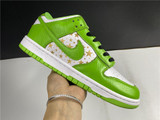 SB Dunk Low White Green x Supreme Shoes Sneakers
