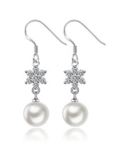 Floral Shape Rhinestone Pearl Pendant Earring Floral Shape Rhinestone Pearl Pendant Earring