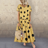 A Casual Dot Print Short-Sleeved Dress