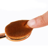 Oval Make-Up Brush