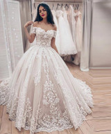 Luxury Lace Princess Wedding Ball Gown