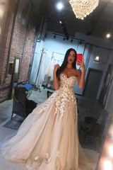 Sweetheart Tulle Appliques Princess Wedding Gown