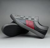 Como Comfortable Sneakers