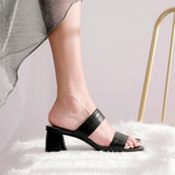 Women Crocodile Pattern Square Toe Retro Slippers