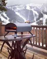 Bertello Outdoor Pizza Oven Black + Pizza Peel Combo
