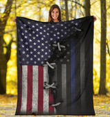 Thin Blue Line And U.S Flag Blanket Old Retro 3D Print Vintage Throw Blanket