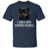 Funny Dog Shirt I Only bite Stupid People