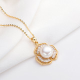 Flower Natural Cultured Freshwater Pearl Necklace