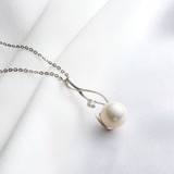 Elegant Sterling Silver Freshwater White 10mm Pearl Necklace