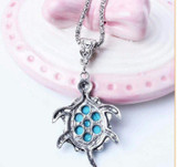 TURQUOISE VINTAGE STYLE NECKLACE