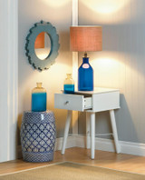 MODERN CHIC SIDE TABLE