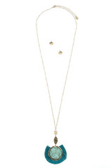 Elongated gem disk pendant necklace set
