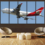 Departing Qantas Boeing 747 Printed Canvas Prints (5 Pieces)