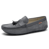 Classic Men Casual Shoes Fringe Decoration Man Loafers Shoes Soft Moccasins Flats Hasp Driving Shoes High Quality Pig Suede Men