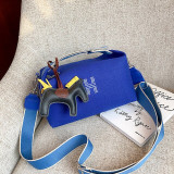 Letter Canvas Upscale Hand Bags for Women 2020 New Fashion Shoulder Bag Luxury Popular Cute Pendant Casual Ladies Crossbody Bag