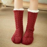 Soft Warm Blanket Long Fleece Blanket with Sleeves Coral Fleece Pocket Blanket Adult Winter Wash Flannel Blankets Robe