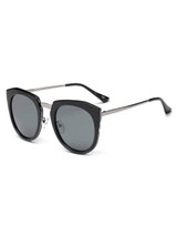 Women's Mirrored Polarized Lens Oversize Cat Eye Sunglasses
