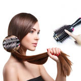 2-In-1 Volumizing & Drying Blowout Brush