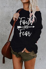 Letter Print Scoop Neck Casual T-Shirt