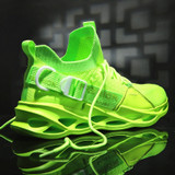 Men's sports sneakers