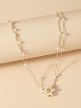 Faux Pearl Flower Decor Necklace