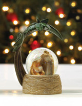 NATIVITY SCENE SNOW GLOBE