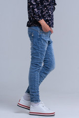 Distressed Boyfriend Jeans