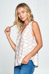 Print V-neck Sleeveless Top