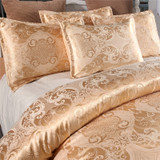 Luxury Jacquard Bedding Set with Duvet Cover
