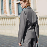 Oversize lapel blazer