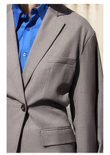 Oversize lapel blazer