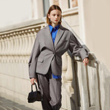 Oversize lapel blazer