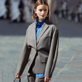 Oversize lapel blazer