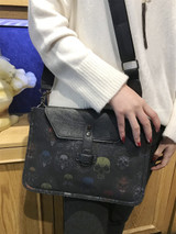 Women Skull Crossbody Bag