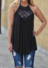 Black Patchwork Cut Out Lace Round Neck Fashion T-Shirt