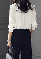 White Belt Round Neck Long Sleeve Elegant Blouse